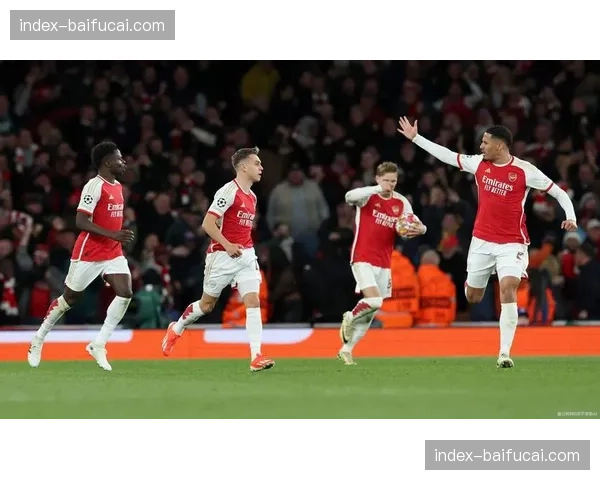 关键时刻:VAR长时间复核后,判定阿森纳进球有效引主场沸腾 关键时刻:VAR长时间复核后,判定阿森纳进球有效引主场沸腾