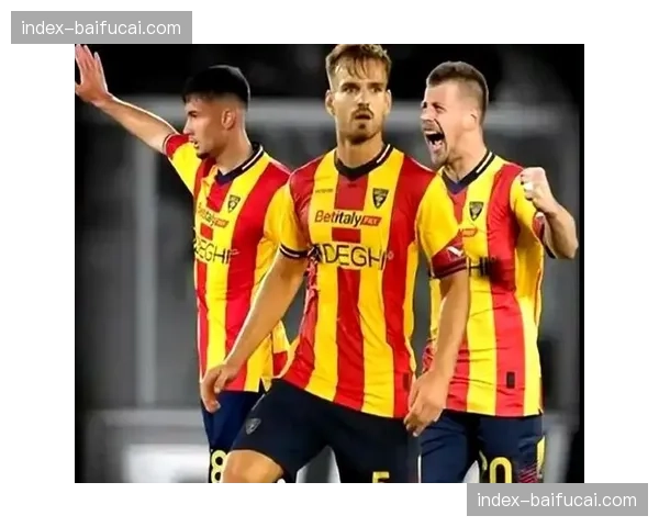 维罗纳1-1莱切,双方各取一分,保级形势依旧复杂 维罗纳1-1莱切,双方各取一分,保级形势依旧复杂